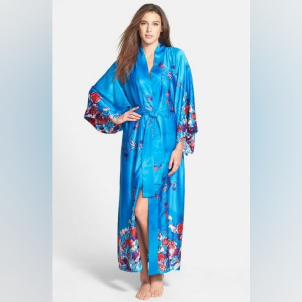 Natori Blue Floral Robe